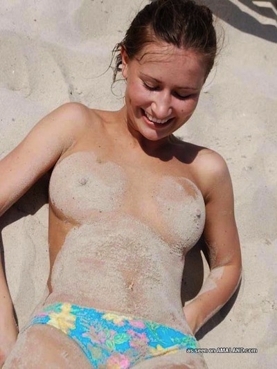 Sandy beach boobs; Amateur 