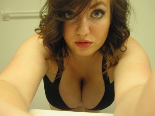 eat snacks and fuck hard; Amateur BBW 